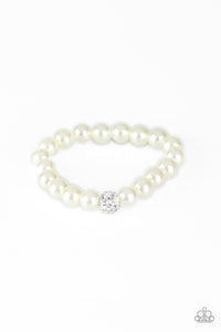 Pearls,rhinestones,stretchy,white,POSHing Your Luck - White Pearl Stretchy Bracelet