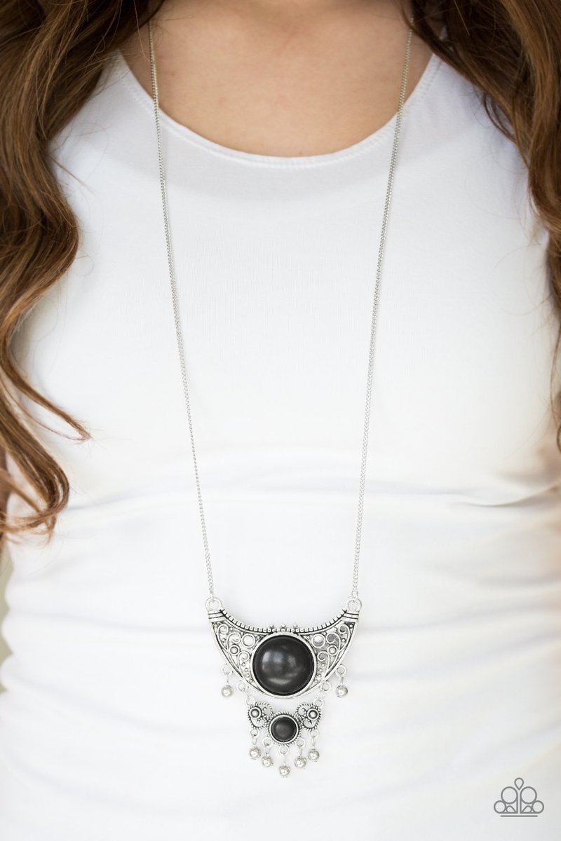 Summit Style Black Stone Necklace Paparazzi Accessories